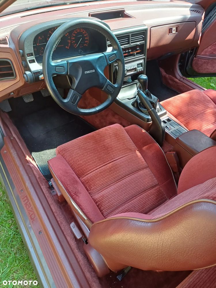 Mazda RX-7 - 4