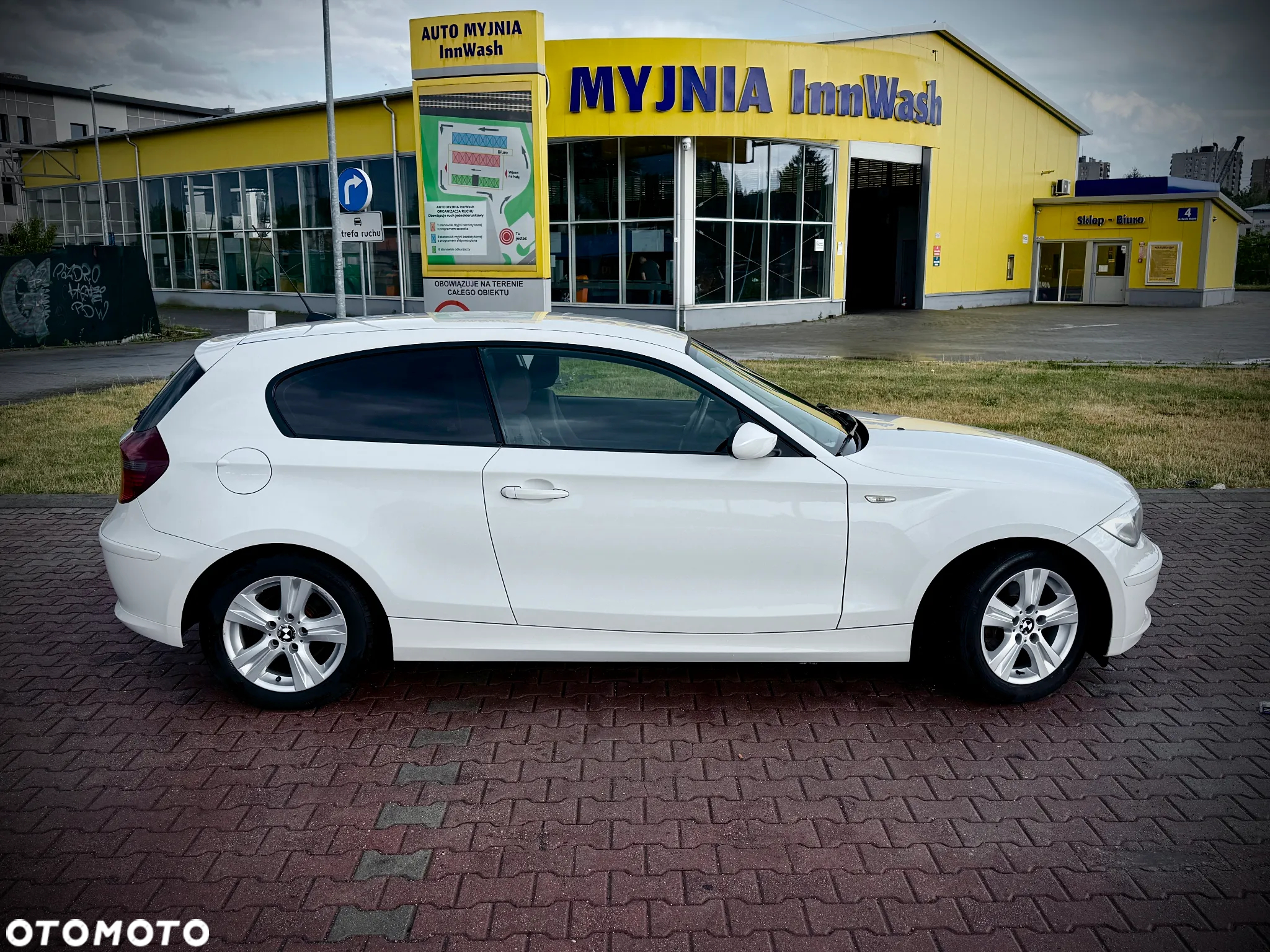 BMW Seria 1 116i - 3