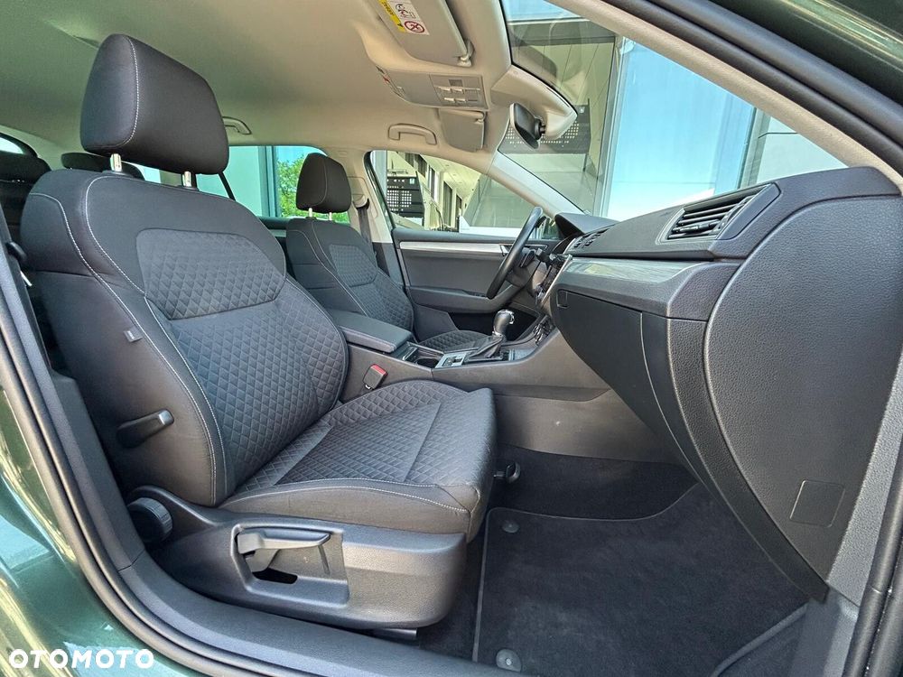 Skoda Superb 2.0 TSI Ambition DSG - 19