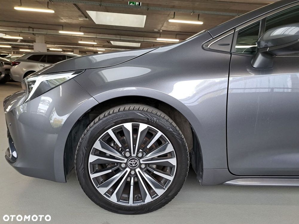 Toyota Corolla 1.8 Hybrid Style - 38