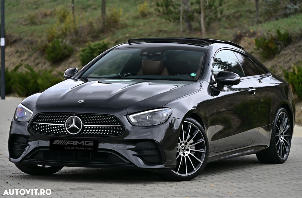 Mercedes-Benz E 220 d 4Matic 9G-TRONIC AMG Line - 4