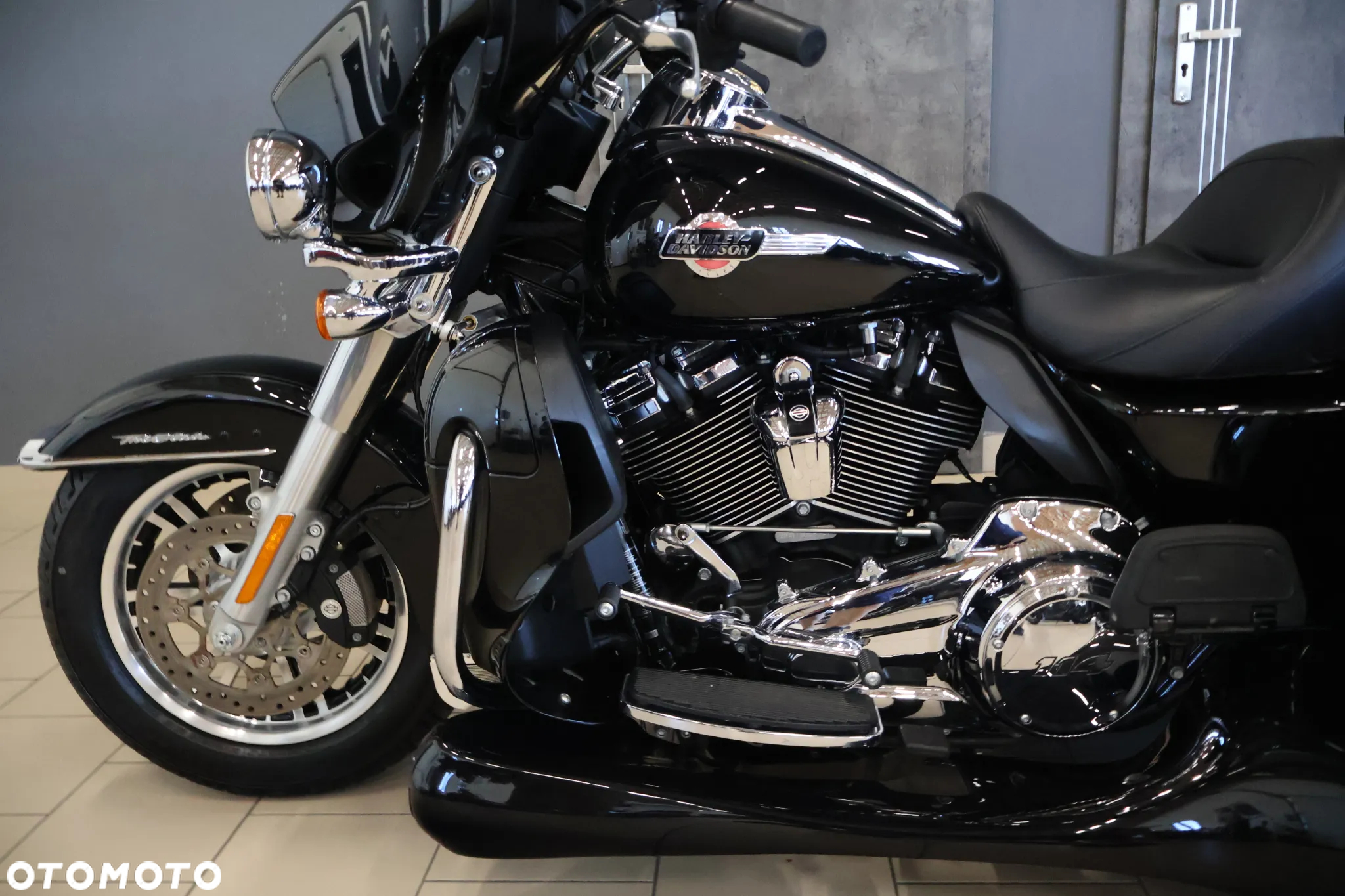 Harley-Davidson Touring Electra Glide - 28
