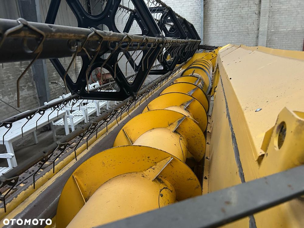 New Holland CX8060 - 9