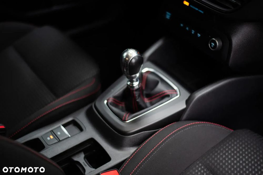 Ford Focus 1.5 EcoBlue SCR ST-Line - 12