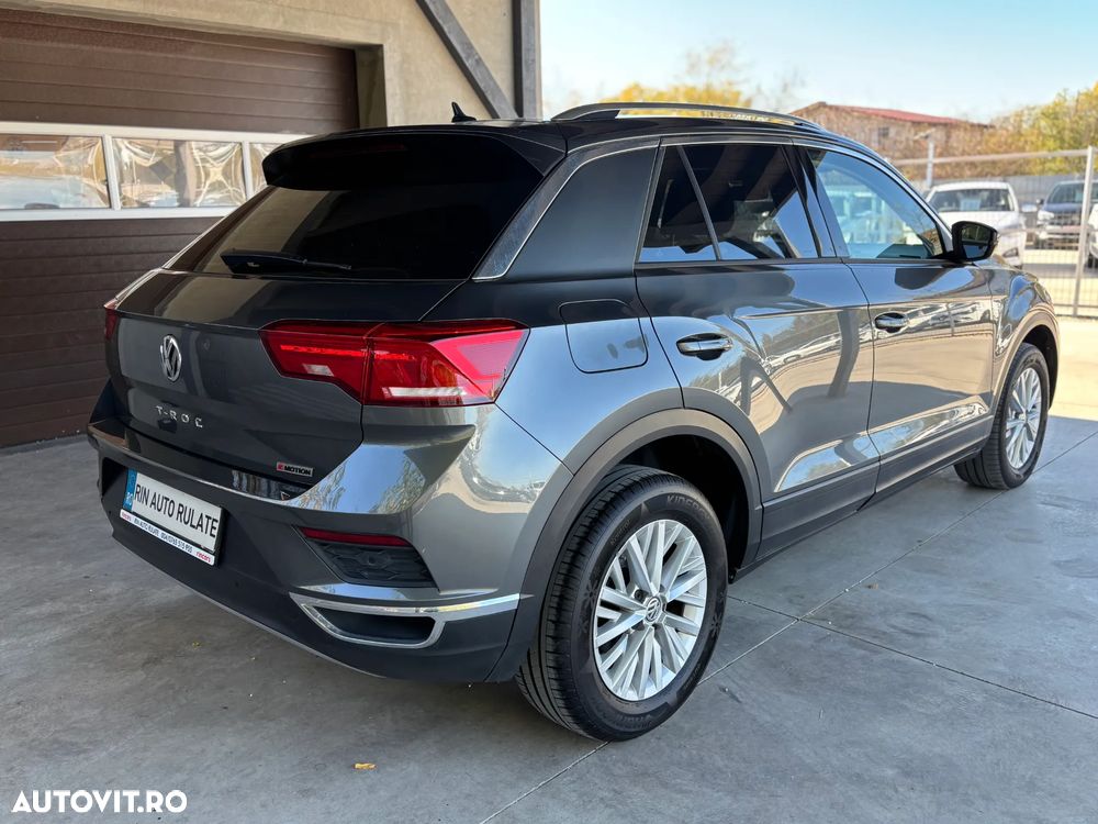 Volkswagen T-ROC - 8