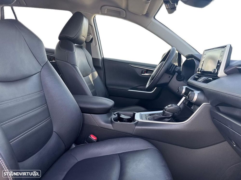 Toyota RAV4 2.5 HDF Exclusive - 6
