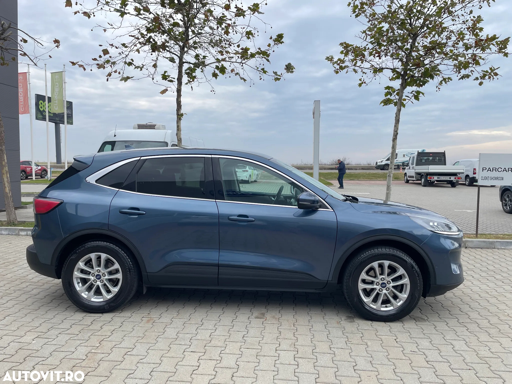 Ford Kuga 2.0 EcoBlue A8 AWD Titanium X - 8