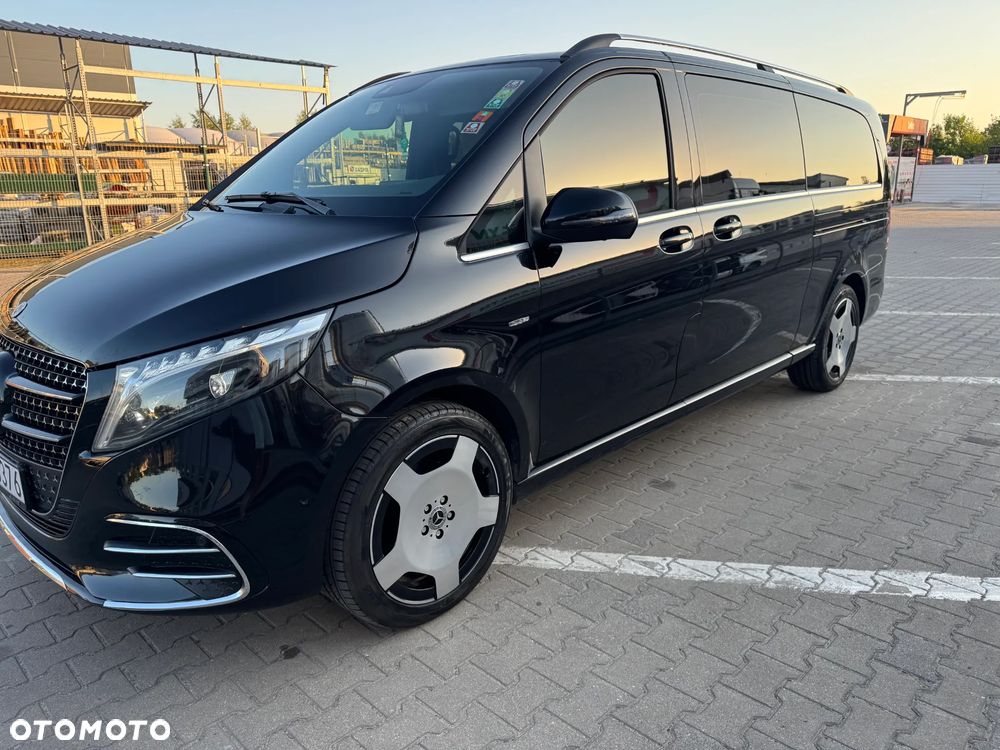 Mercedes-Benz Klasa V 300 d 4-Matic 9G-Tronic Exclusive (ekstra d³) - 24