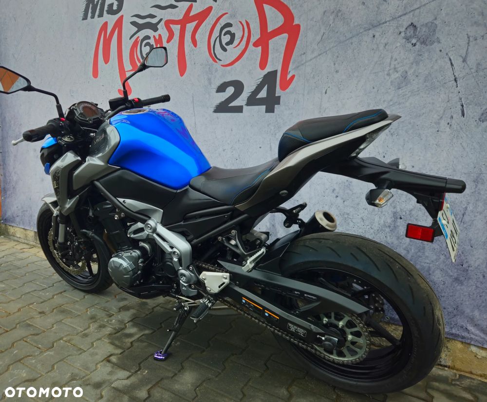 Kawasaki Z 900 - 8