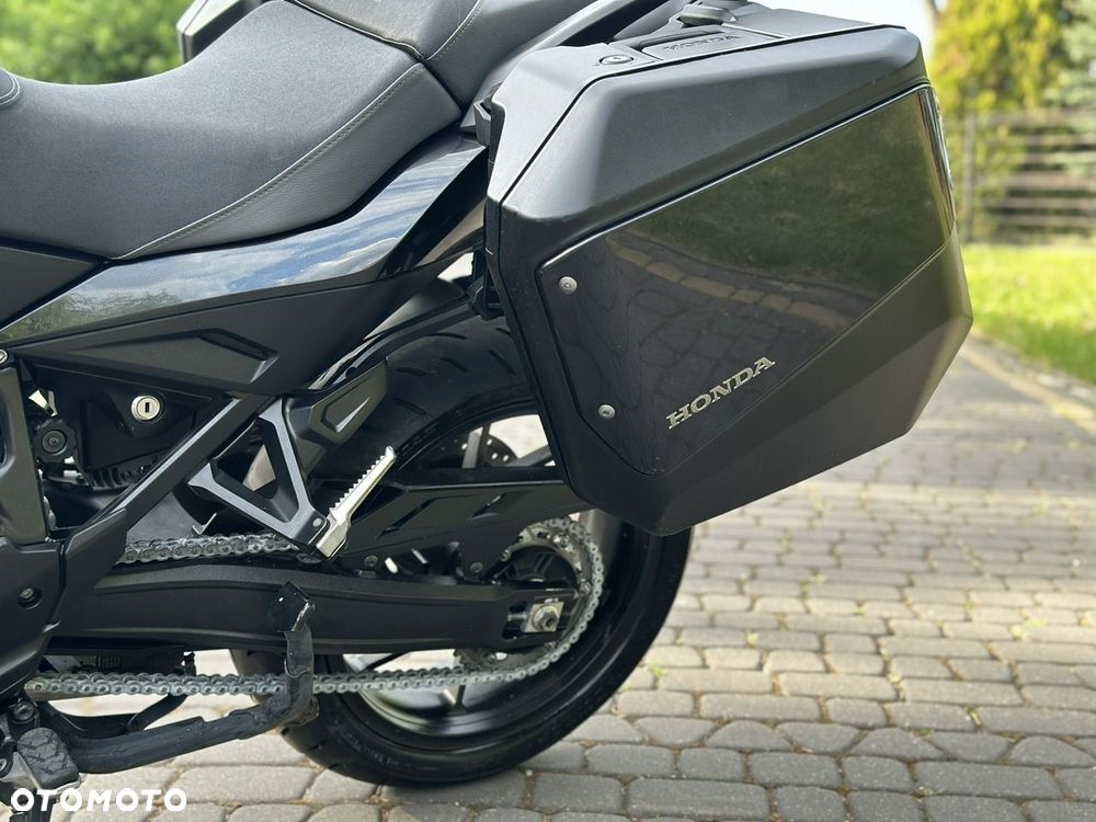 Honda NT - 17