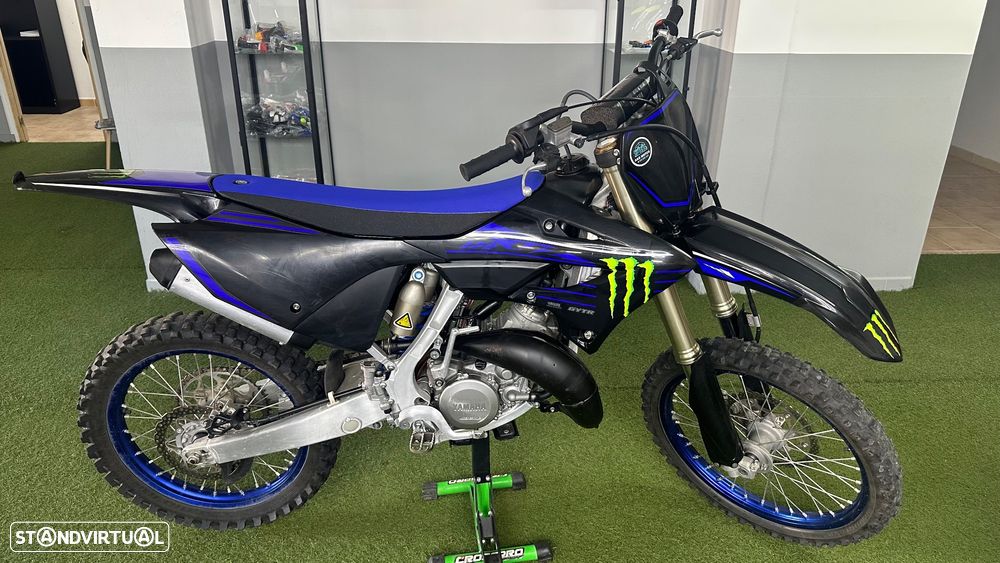 Yamaha YZ Monster energy - 2