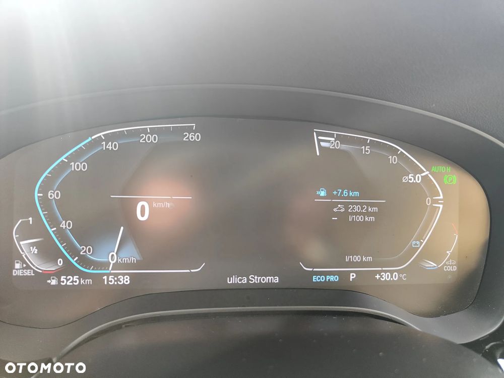 BMW Seria 5 518d mHEV Luxury Line - 40