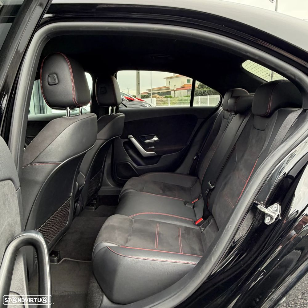 Mercedes-Benz A 250 Limousine e 8G-DCT AMG Line - 15