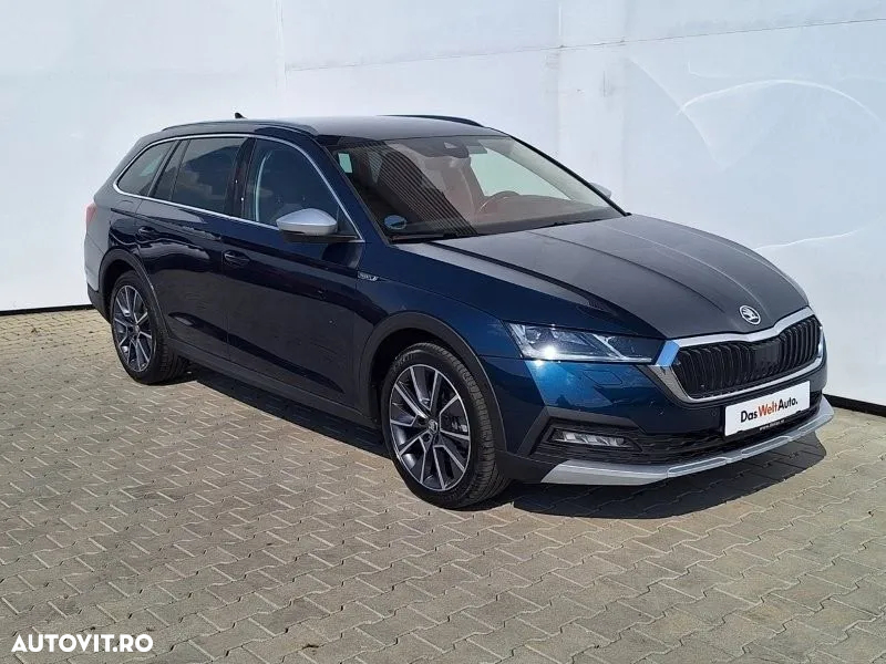 Skoda Octavia Combi 2.0 TDI DSG 4X4 Scout - 39