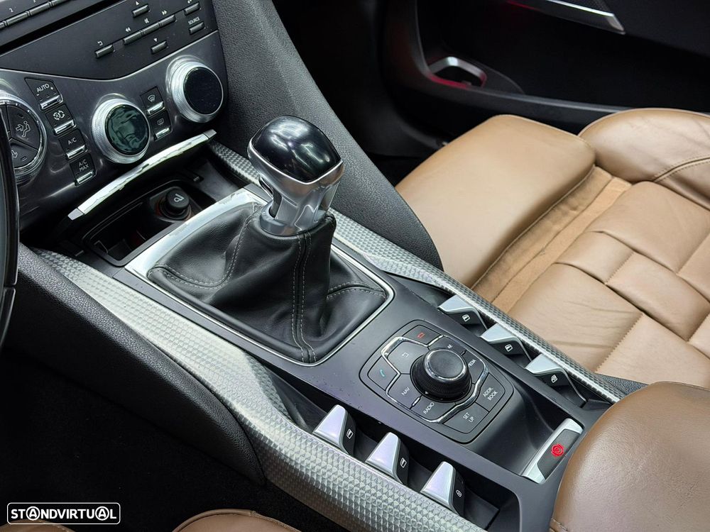 Citroën DS5 1.6 THP So Chic - 7