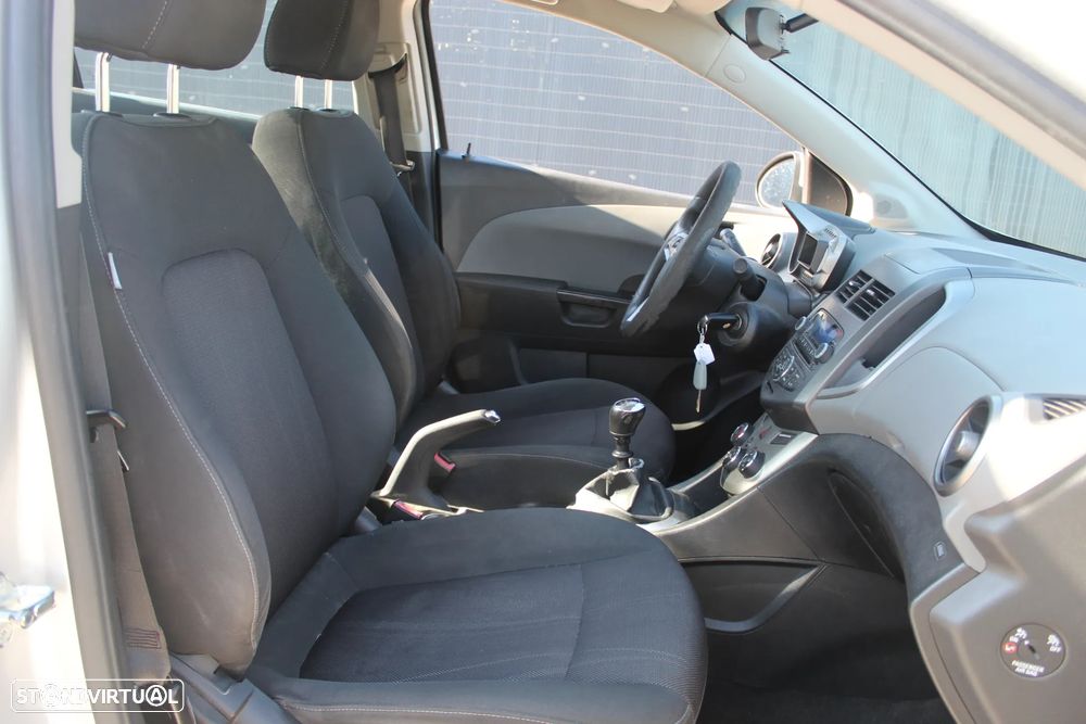 Chevrolet Aveo 1.3 VCDi LT - 8