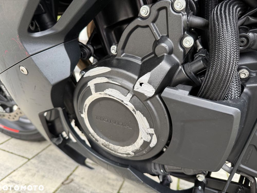 Honda CBR - 8