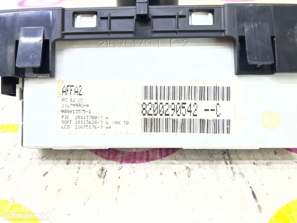 Display RENAULT MEGANE II SW 1.5 dCi Ref. 8200290543C - NO. 740103 - 2