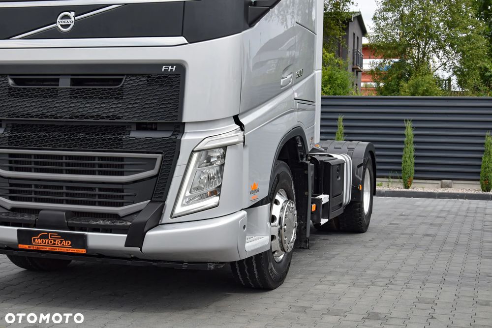 Volvo FH500 / NISKA KABINA / HYDRAULIKA / EURO 6 / ACC / LEDY / ALUFELGI / SERWISOWANY / SPROWADZONY - 12