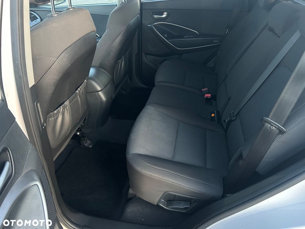 Hyundai Santa Fe 2.0 CRDi Premium 4WD - 6