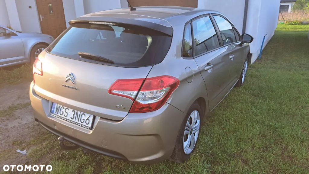 Citroën C4 HDi 90 Attraction - 18