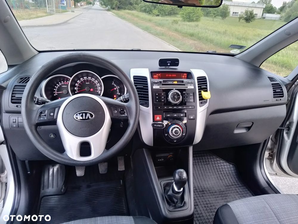 Kia Venga 1.4 L - 15