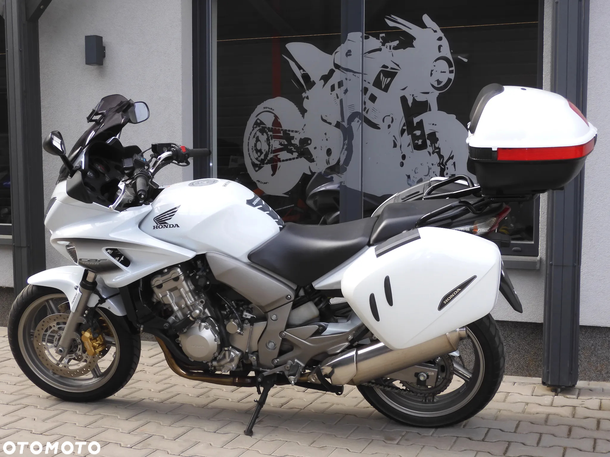 Honda CBF - 38