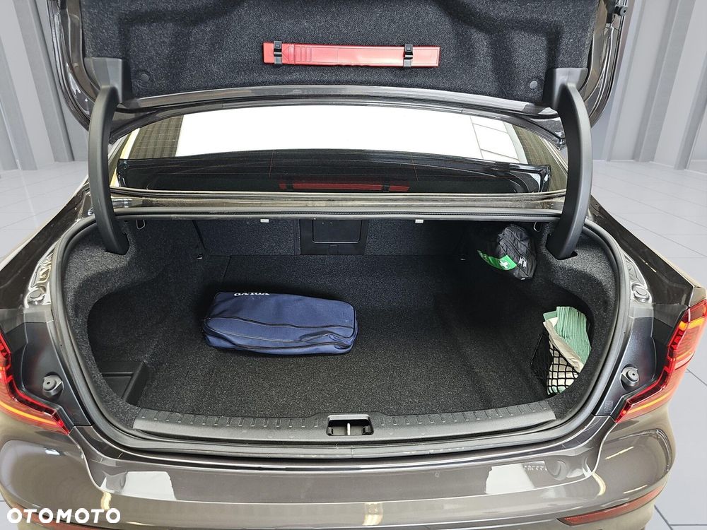 Volvo S60 B4 B Plus Dark - 14
