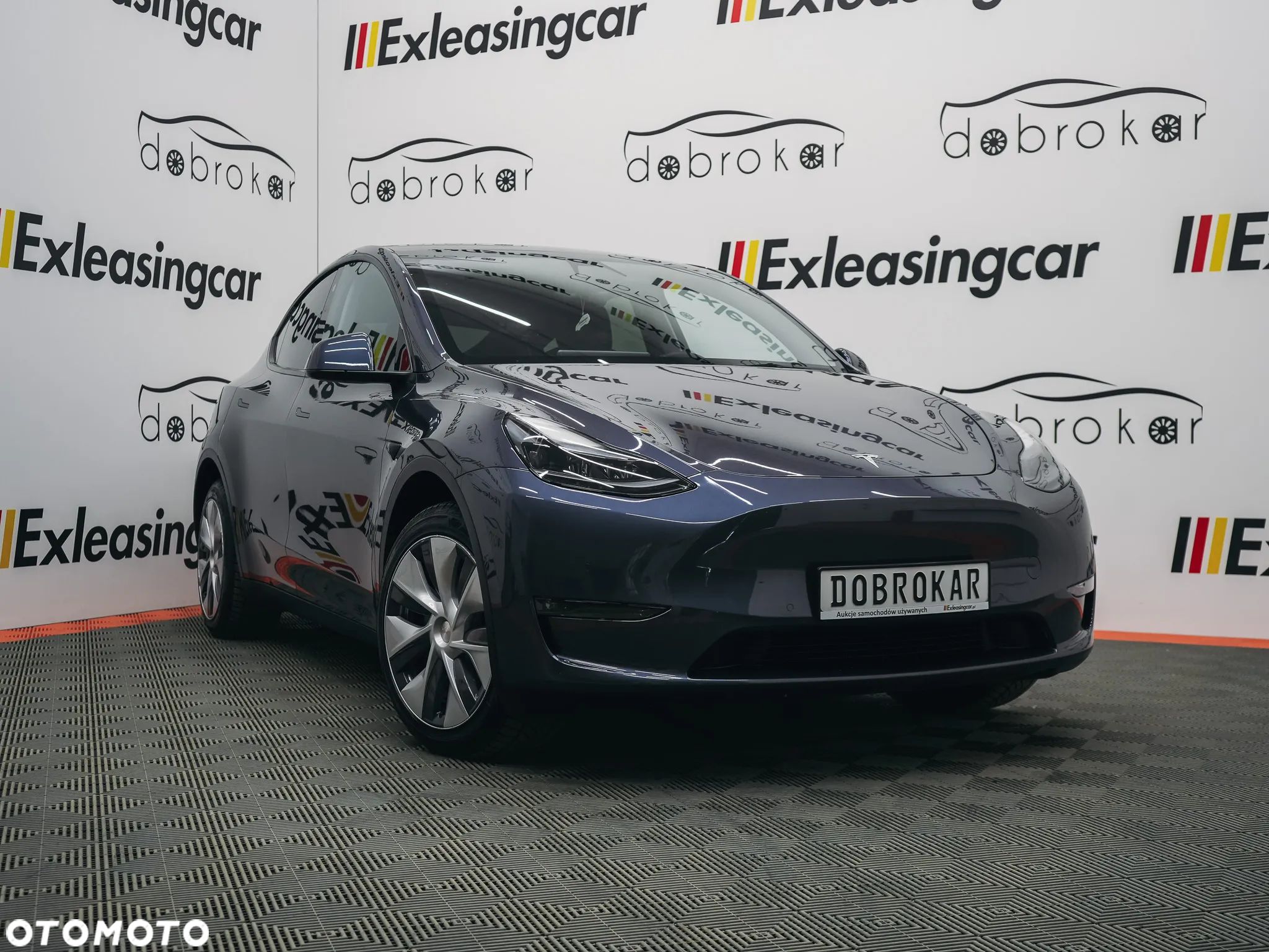 Tesla Y Model Long Range Dual Motor AWD - 1