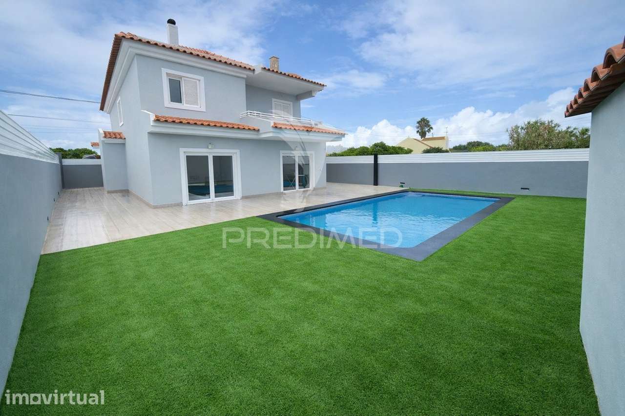 Moradia Isolada T6_Piscina_Garagem_Tertúlia_Alhos Vedros_Moita - Grande imagem: 3/39