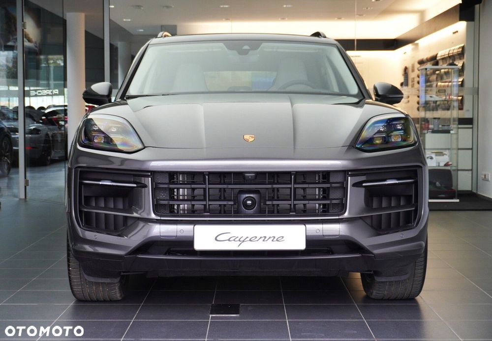Porsche Cayenne - 3