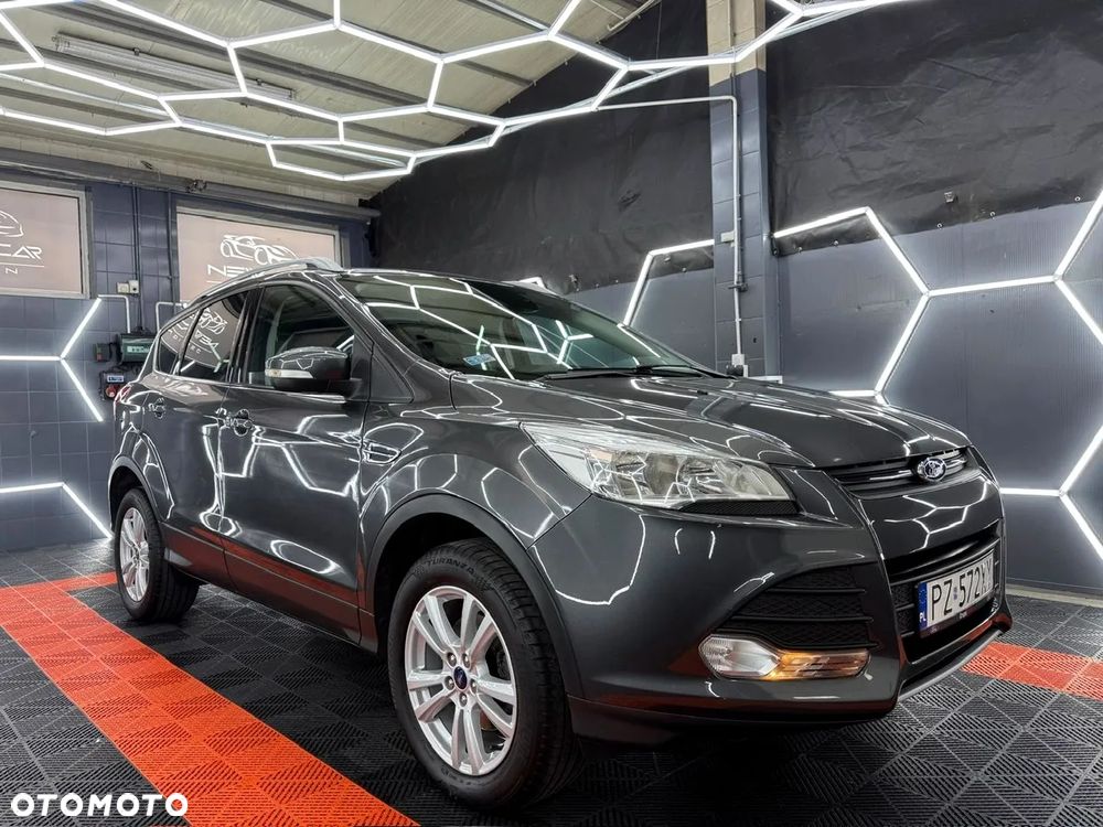 Ford Kuga 1.5 EcoBoost 2x4 Titanium - 8