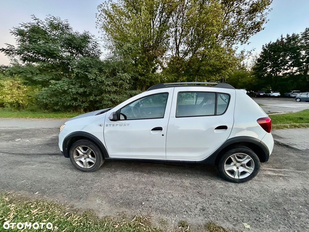 Dacia Sandero Stepway 0.9 TCe Laureate S&S - 3