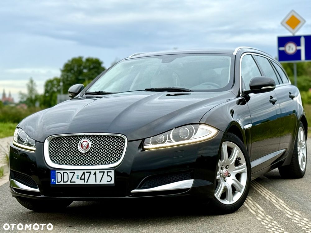 Jaguar XF