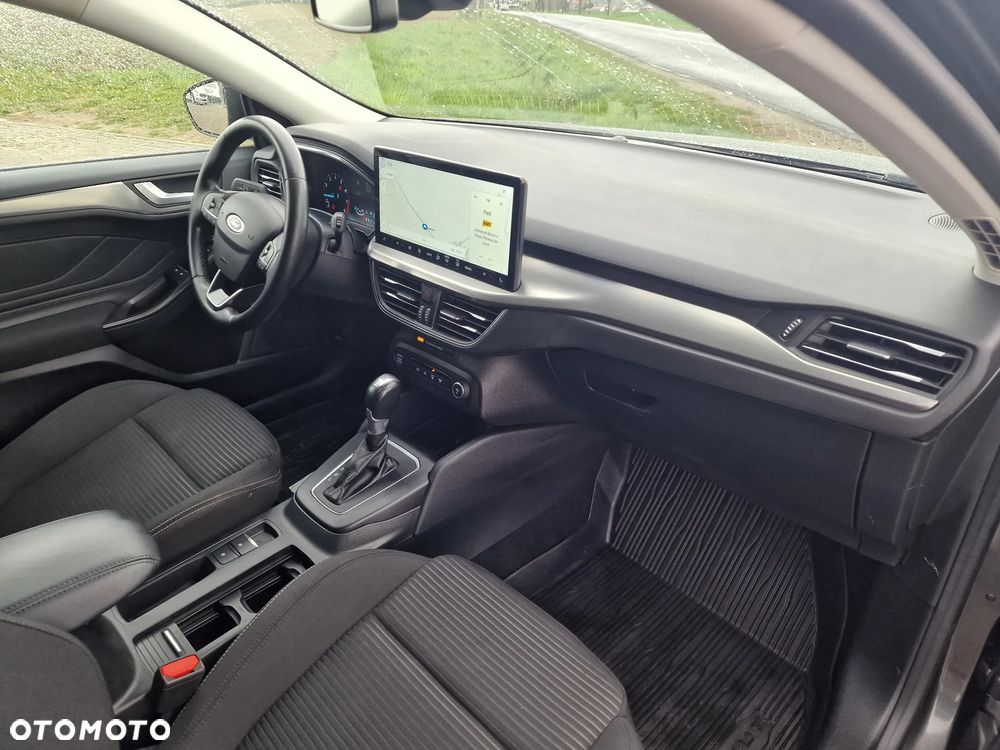 Ford Focus 1.0 EcoBoost STart-Stopp-System TITANIUM - 29