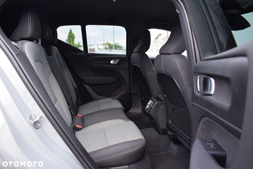 Volvo XC 40 - 20