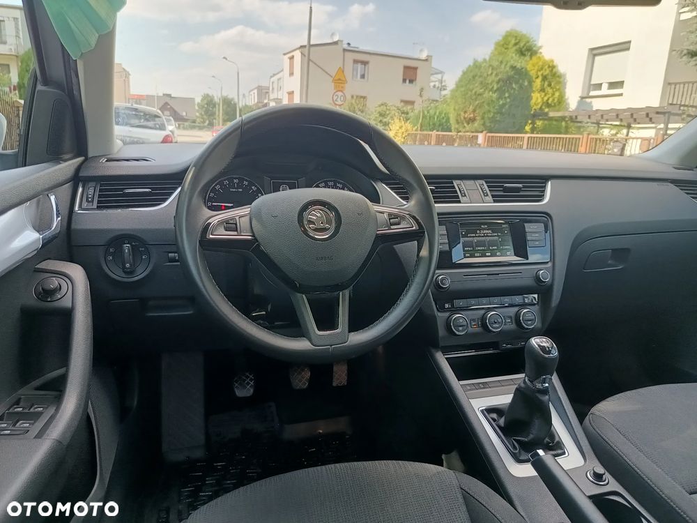 Skoda Octavia 1.6 TDI Active EU6 - 19