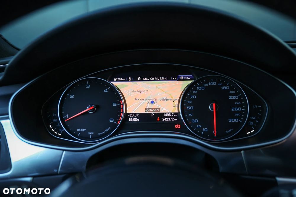 Audi A6 Avant 2.0 TDI Ultra DPF S tronic - 28