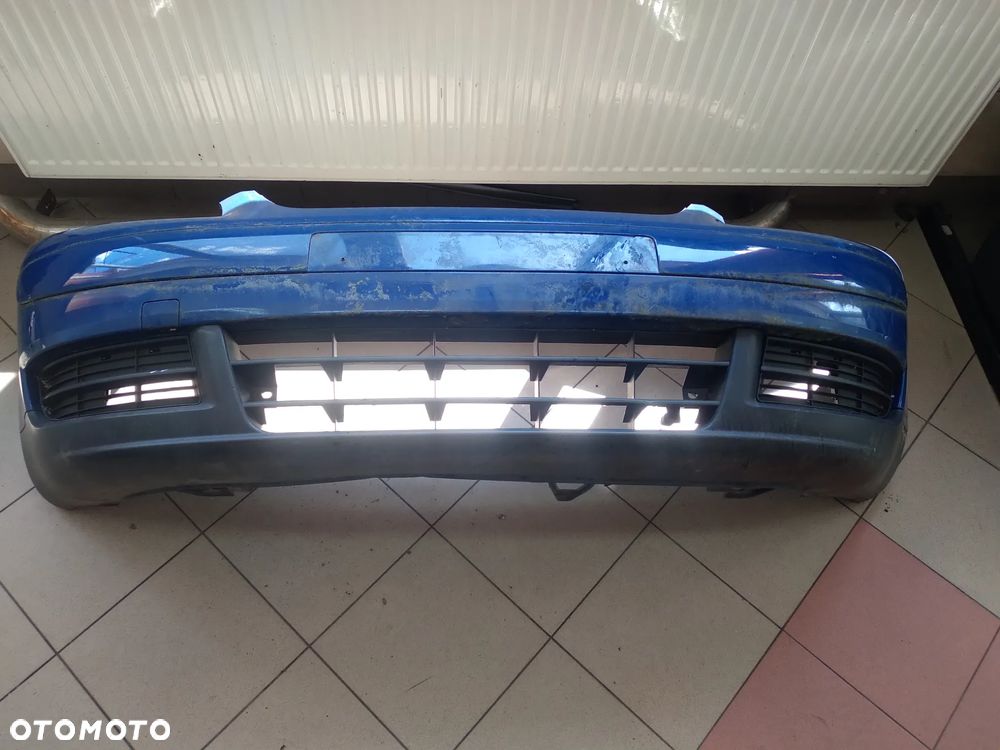 Vw Touran 03- zderzak przedni przód lb5n