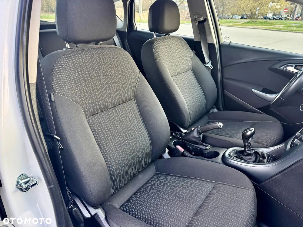 Opel Astra 1.4 Fun - 19