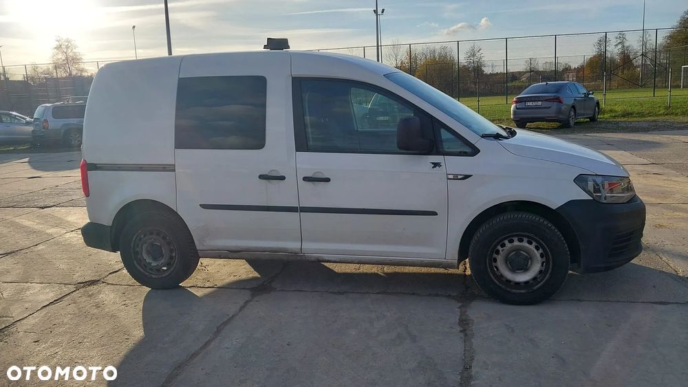 Volkswagen Caddy - 11