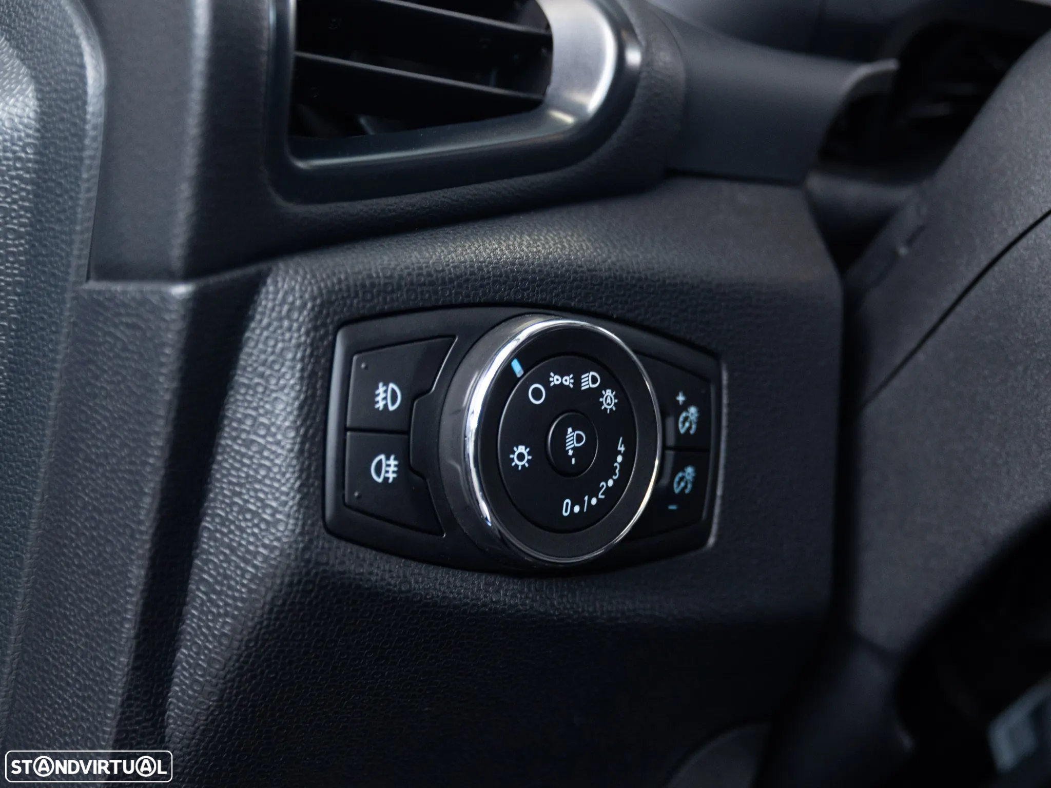 Ford EcoSport 1.0 EcoBoost ST-Line Plus - 19