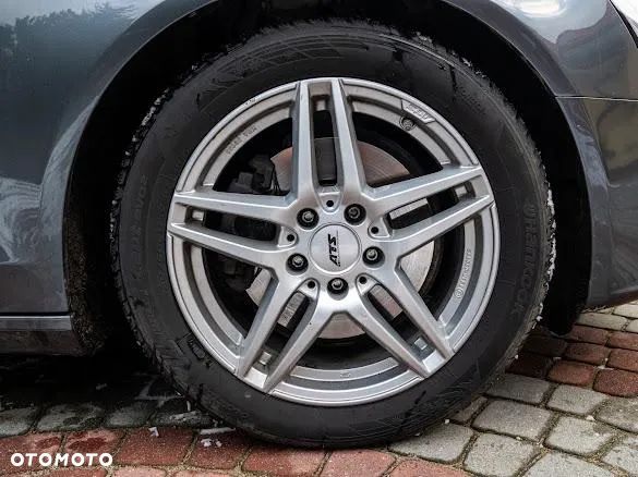 Audi A4 Avant ver-1-8-tfsi-s-line-sportpaket - 8