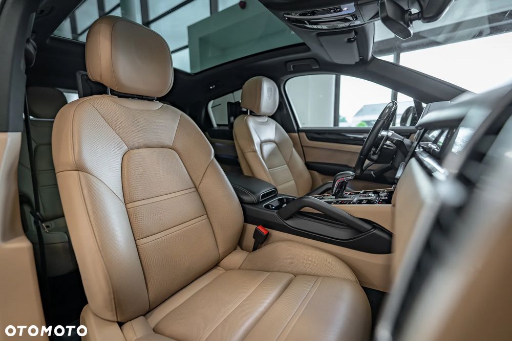 Porsche Cayenne Platinum Edition - 38