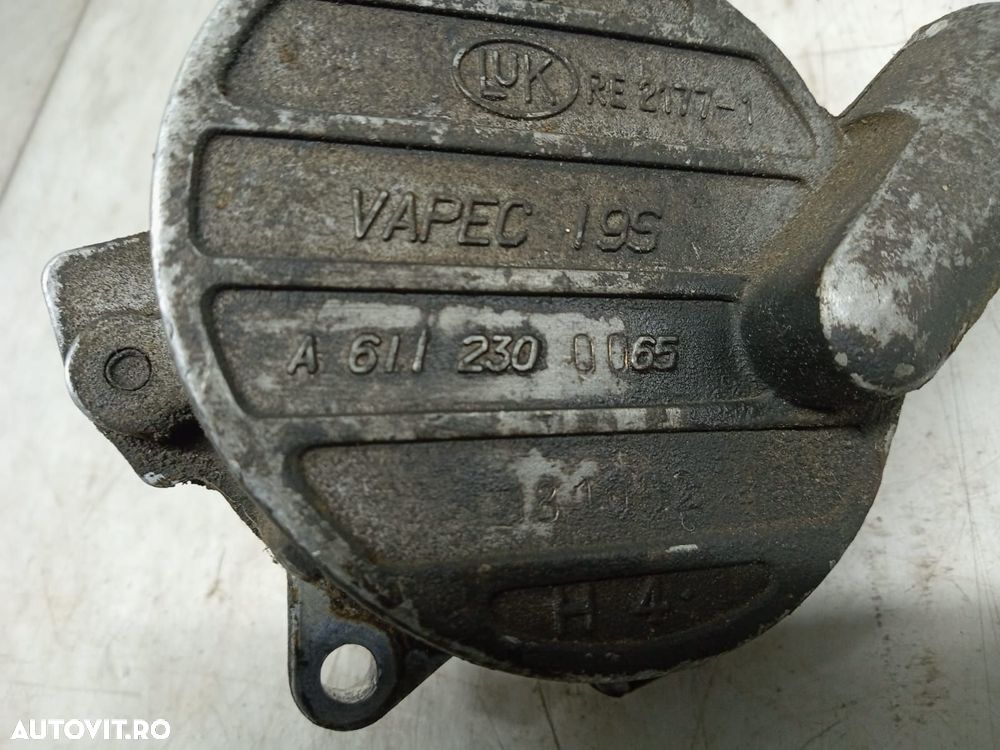 Pompa vacuum 2.2 cdi om611 a6112300065 Mercedes-Benz S-Class W220 [19 - 2