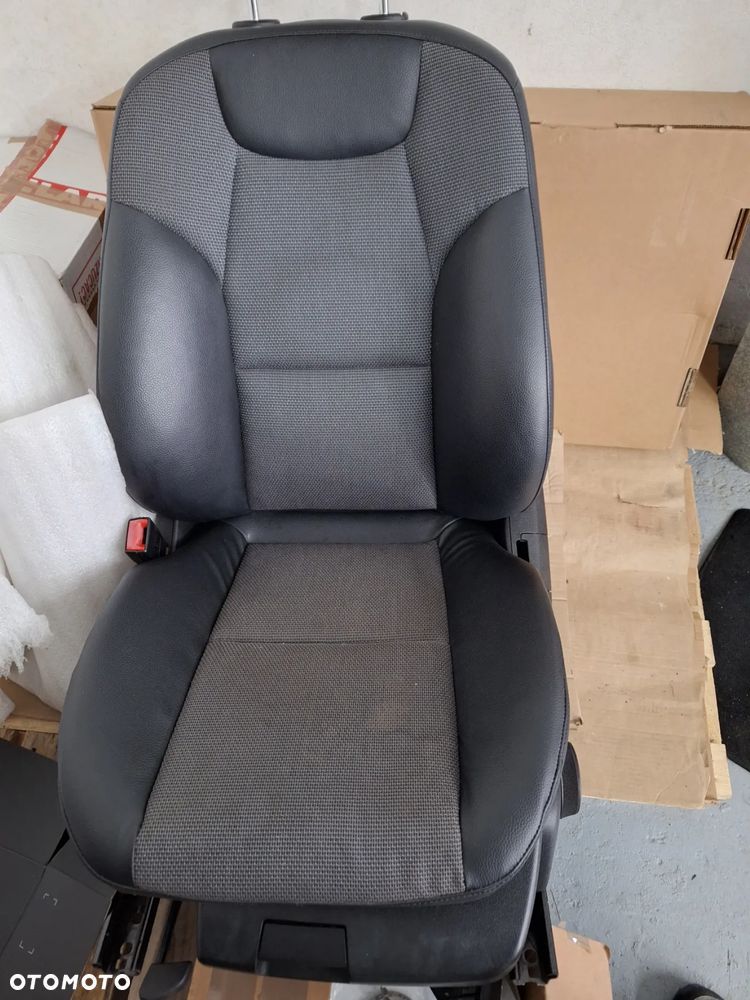 Fotel lewy mercedes c w204 lift orginał,europa - 4