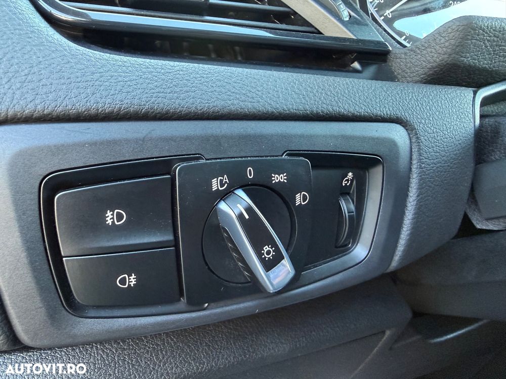 BMW Seria 2 216d Aut. Luxury Line - 18