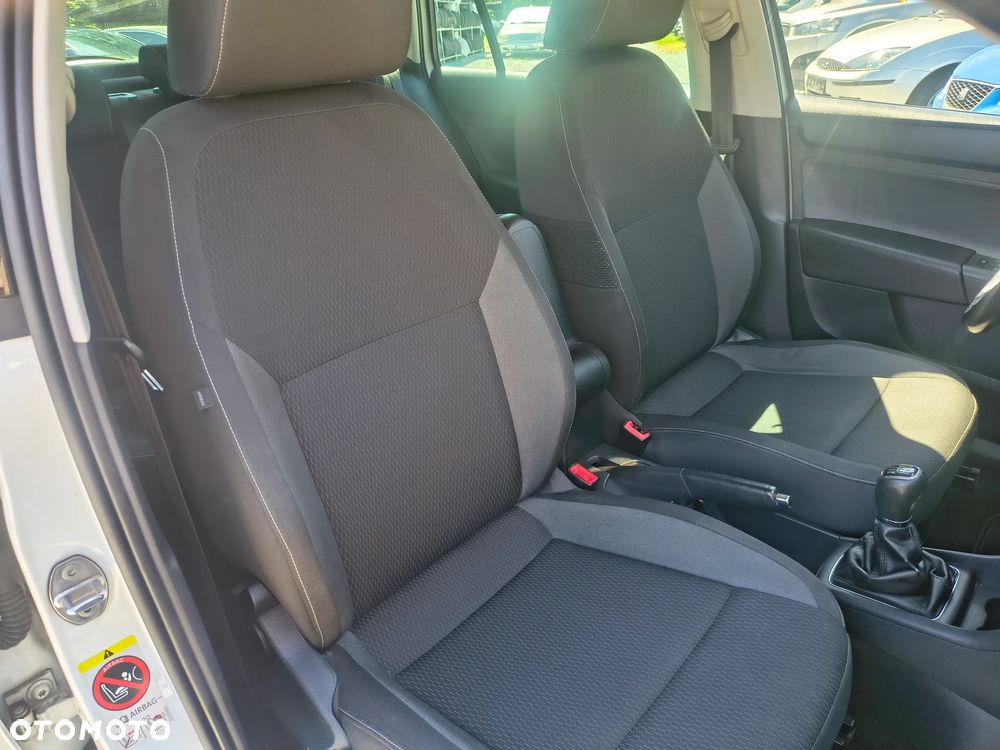 Skoda RAPID 1.2 TSI Elegance Green tec - 23