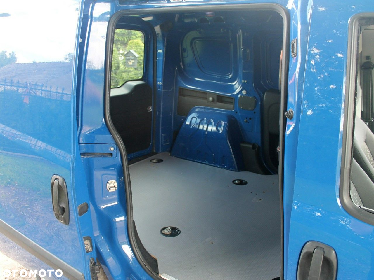 Opel Combo - 26