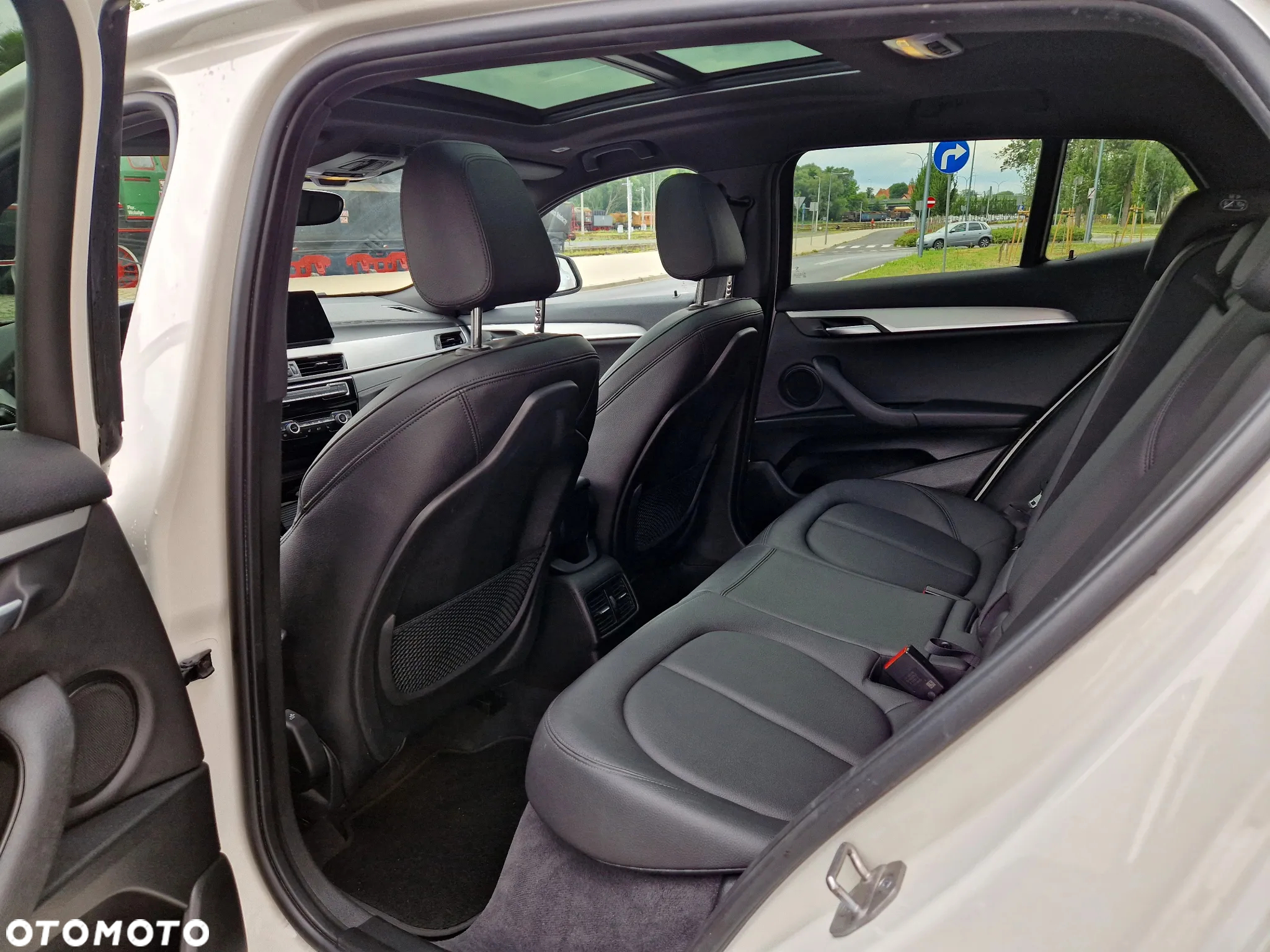 BMW X2 xDrive25e M Sport - 9
